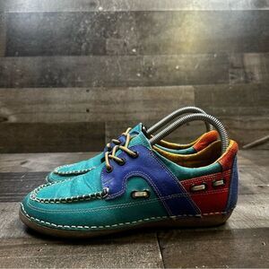 Women’s cinch boat shoes size 7 multicolor
